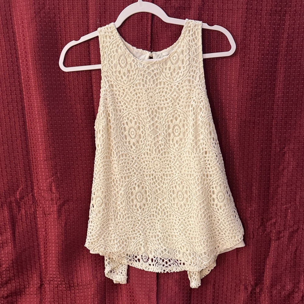 Elegant Cream Lace Sleeveless Top